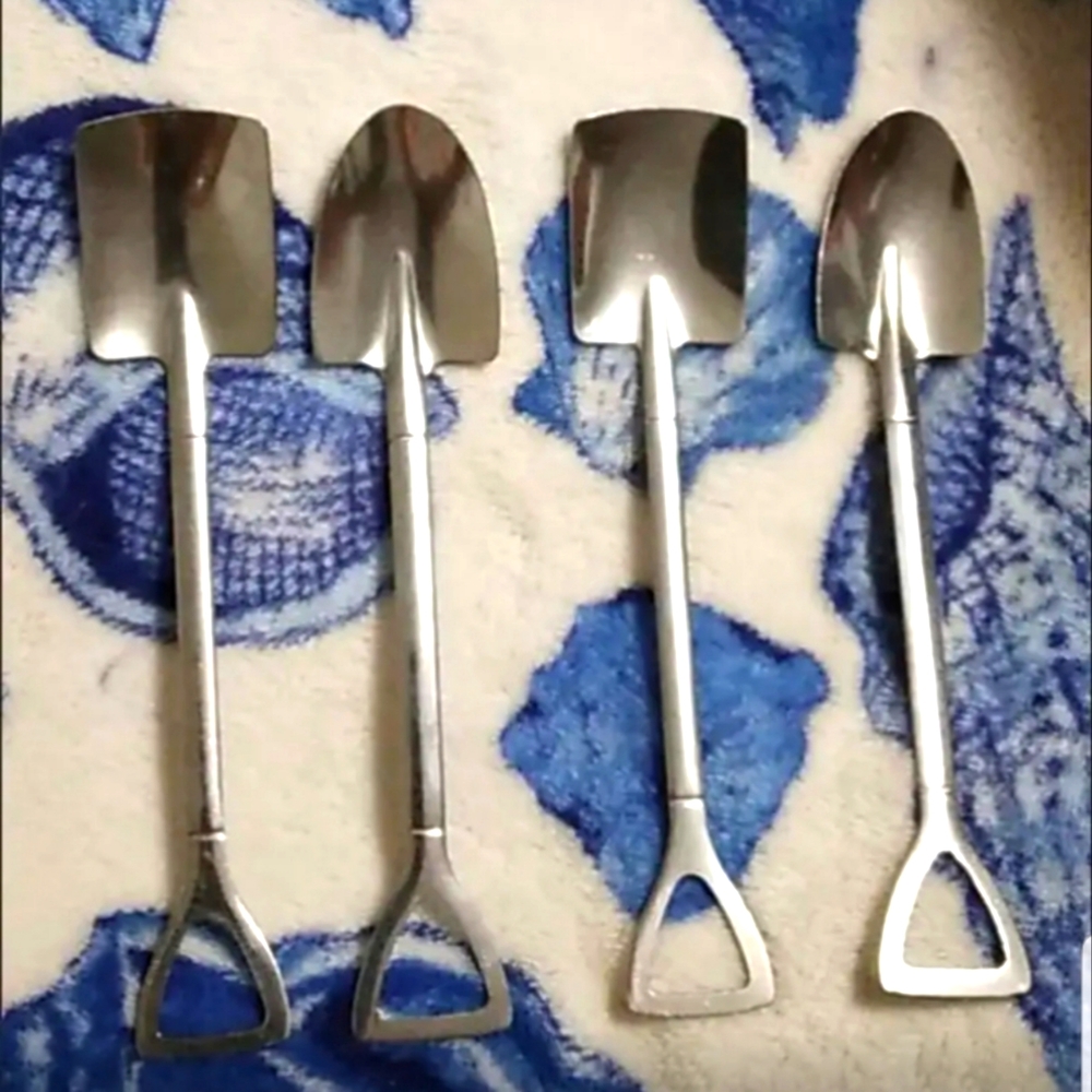 New Unique 4 Piece Dessert Shovel Spoon Set #Gothic, #Halloween, #Spunky